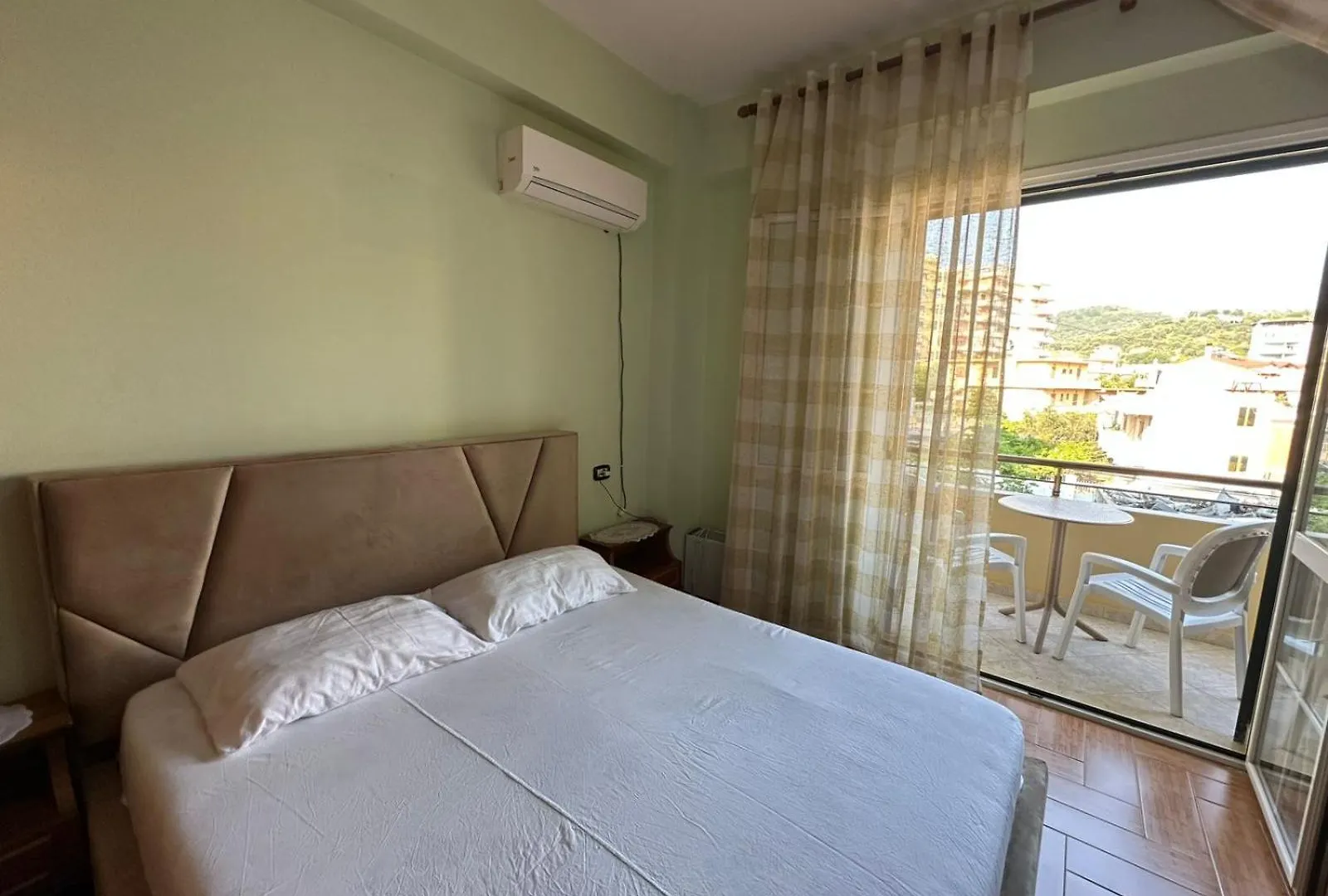 Stiv'S Apartaments Wlora